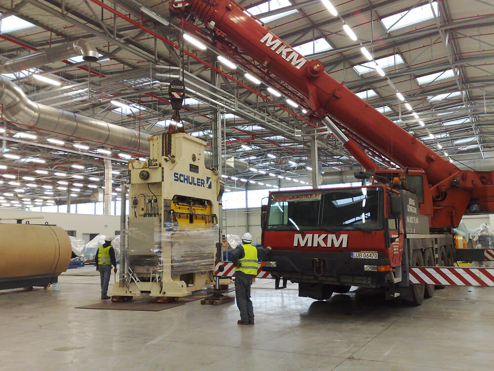 wynajem żurawi samochodowych